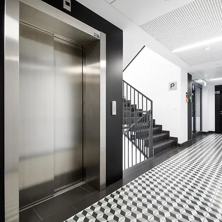 Moko Rar アパート ワルシャワ